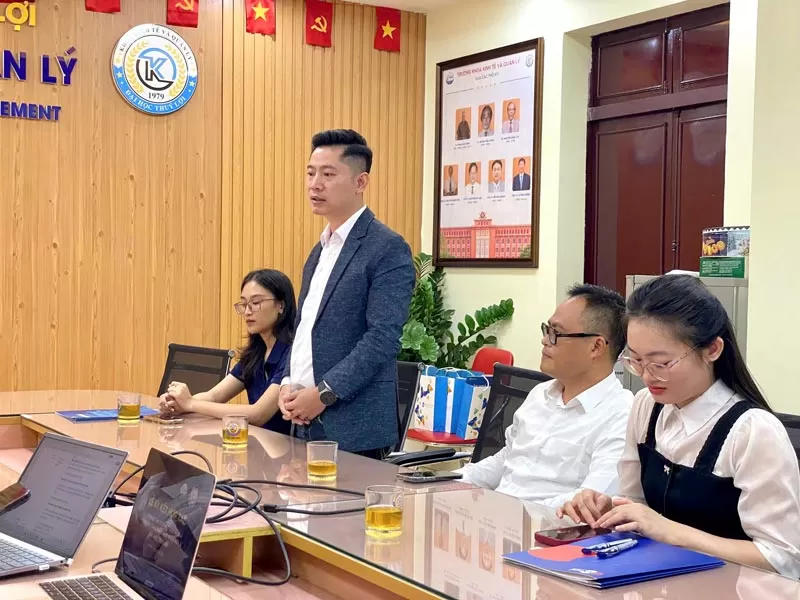 KÝ KẾT HỢP TÁC CHIẾN LƯỢC 3 BÊN: VNNIC - NHÂN HÒA - ĐẠI HỌC THỦY LỢI