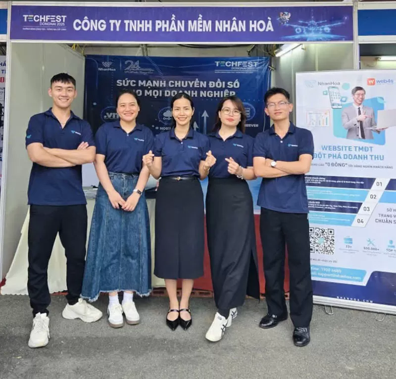 Web4s tham gia Techfest Đồng Nai 2025 và trao tặng 3.000 tên miền .VN