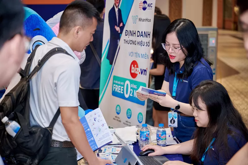 Web4s tiếp sức thương hiệu Việt tại VOMF 2025