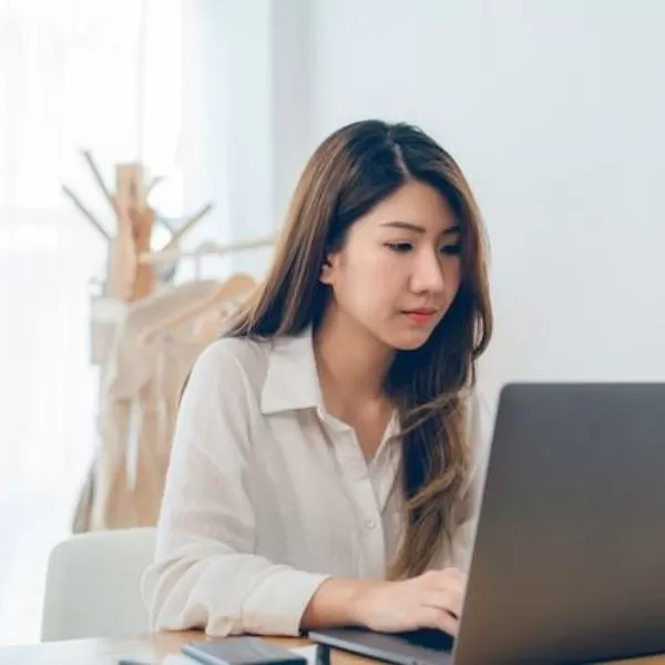 Nguyễn Thị Thu Hương <span>Giám đốc Trung tâm Anh ngữ Bright Future</span>